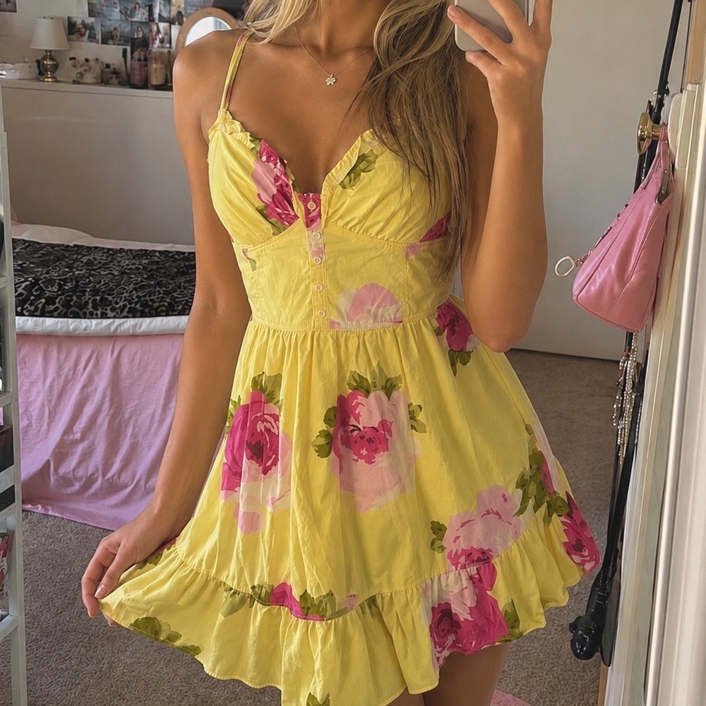 AF Y2K Abercrombie & Fitch Yellow Floral Roses Halter Dress Small Smocked A7